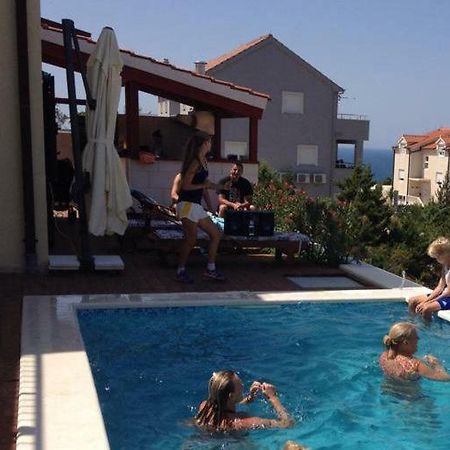 Villa Royale With Pool Χβαρ Εξωτερικό φωτογραφία