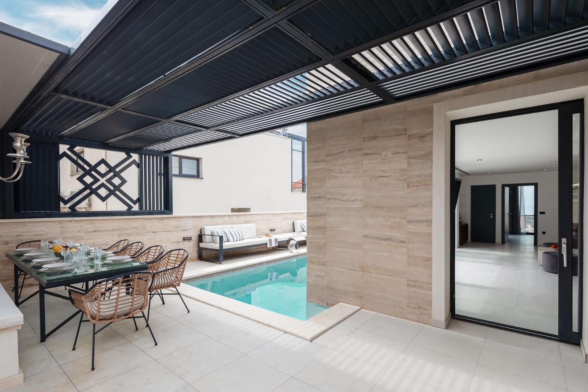 Villa Royale With Pool Χβαρ Εξωτερικό φωτογραφία