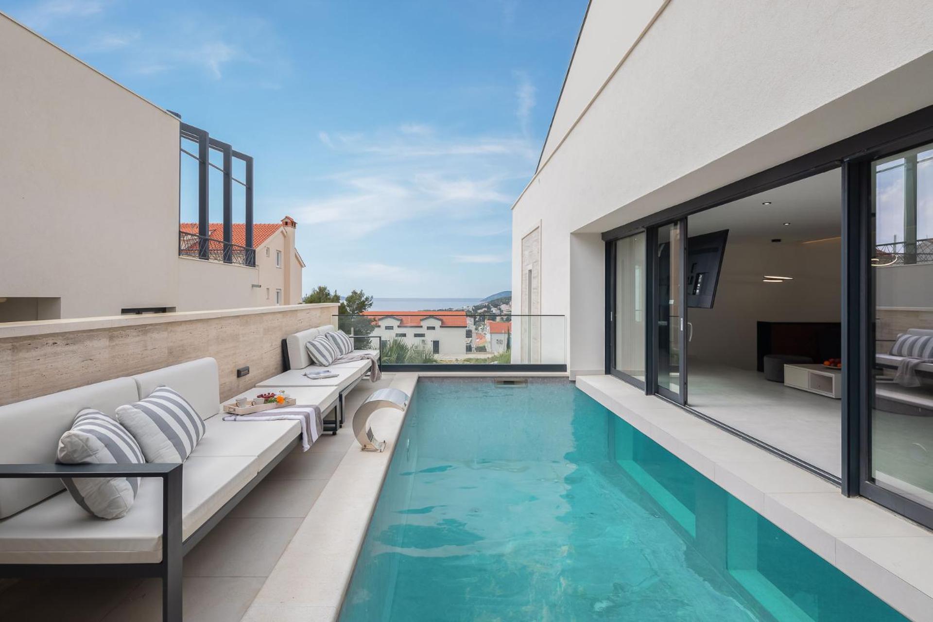Villa Royale With Pool Χβαρ Εξωτερικό φωτογραφία