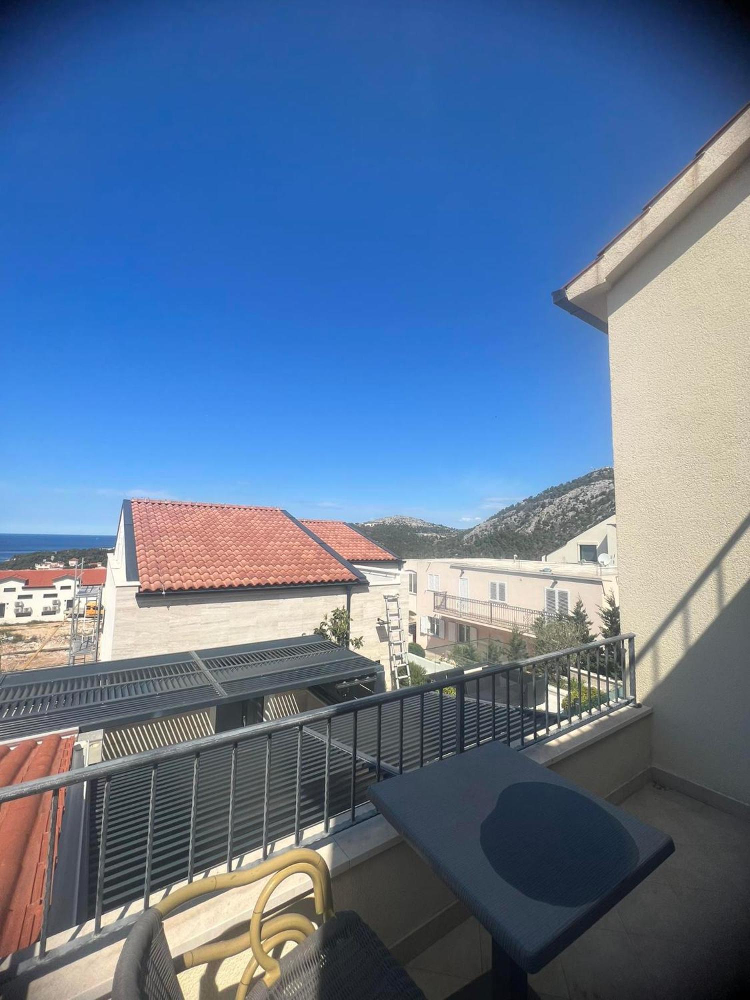 Villa Royale With Pool Χβαρ Εξωτερικό φωτογραφία